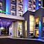 Holiday Inn Express Windsor Waterfront By IHG