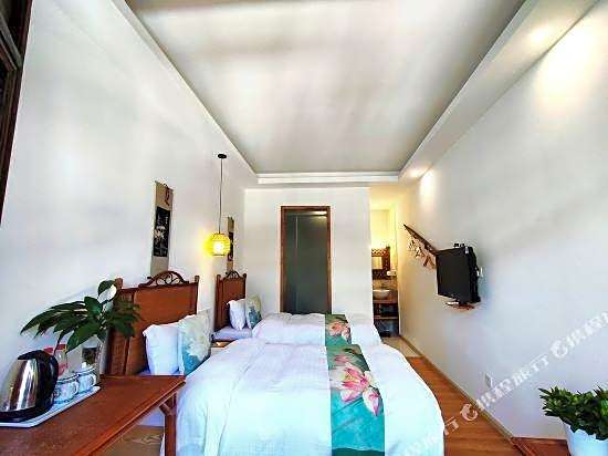 Teng Chong Cha Ma Inn