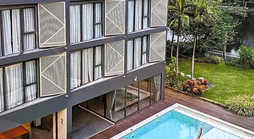 CANALIS SUVARNABHUMI AIRPORT HOTEL (SHA Plus)