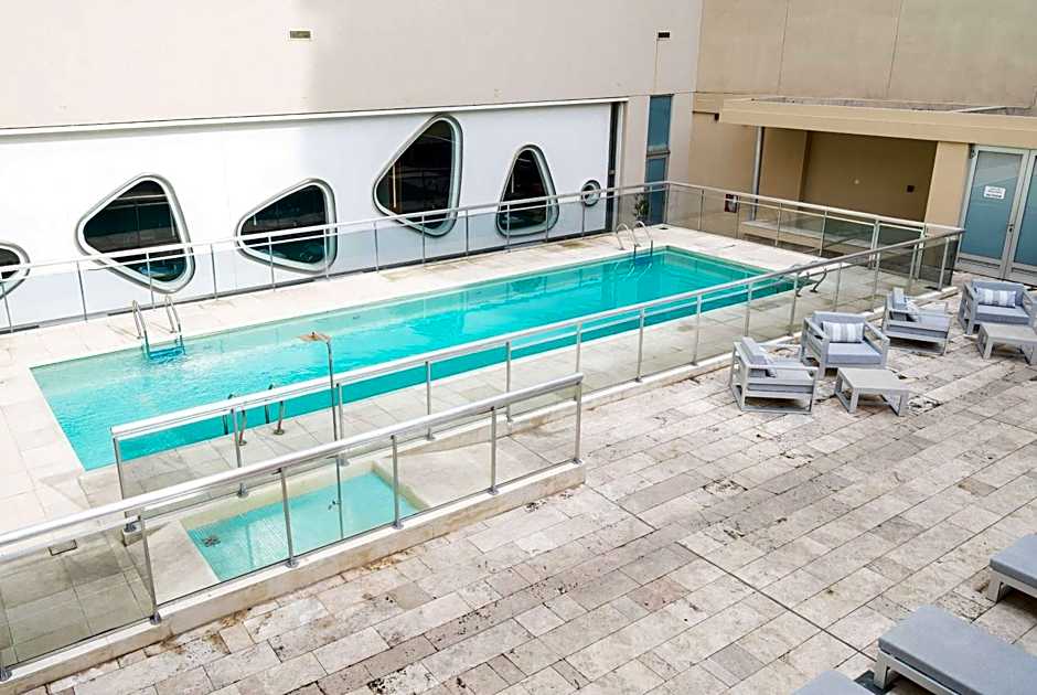 Dazzler by Wyndham Buenos Aires Recoleta