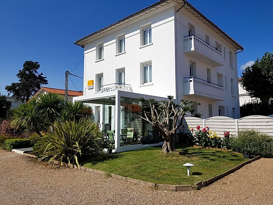 The Originals Access, Hotel Corinna, Royan (P'tit Dej-Hotel)