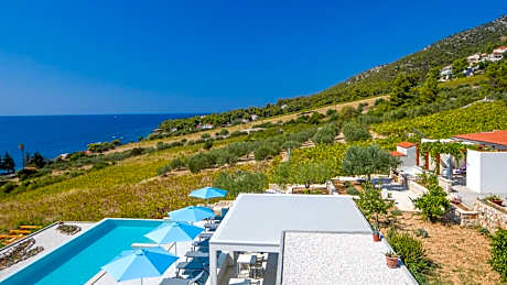 Junior Suite with Pool View