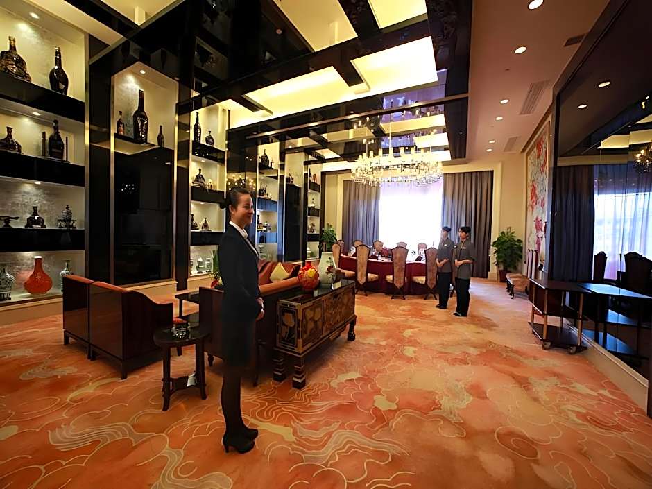 Babylon Hotel