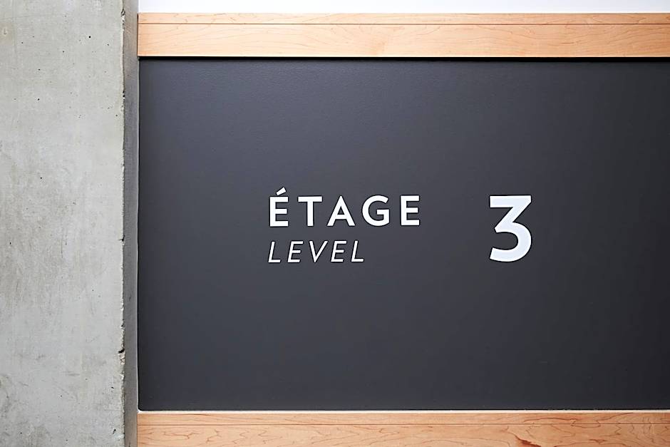 Le Dauphin Montréal Centre-Ville