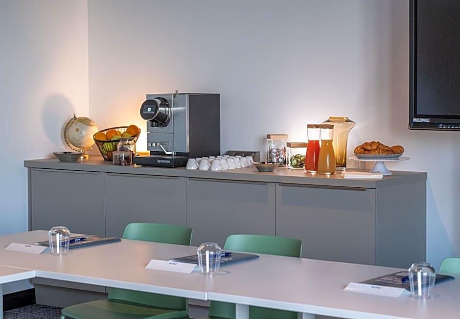 Kyriad Chateauroux Nord - Aéroport