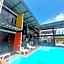 Retro Box Hotel