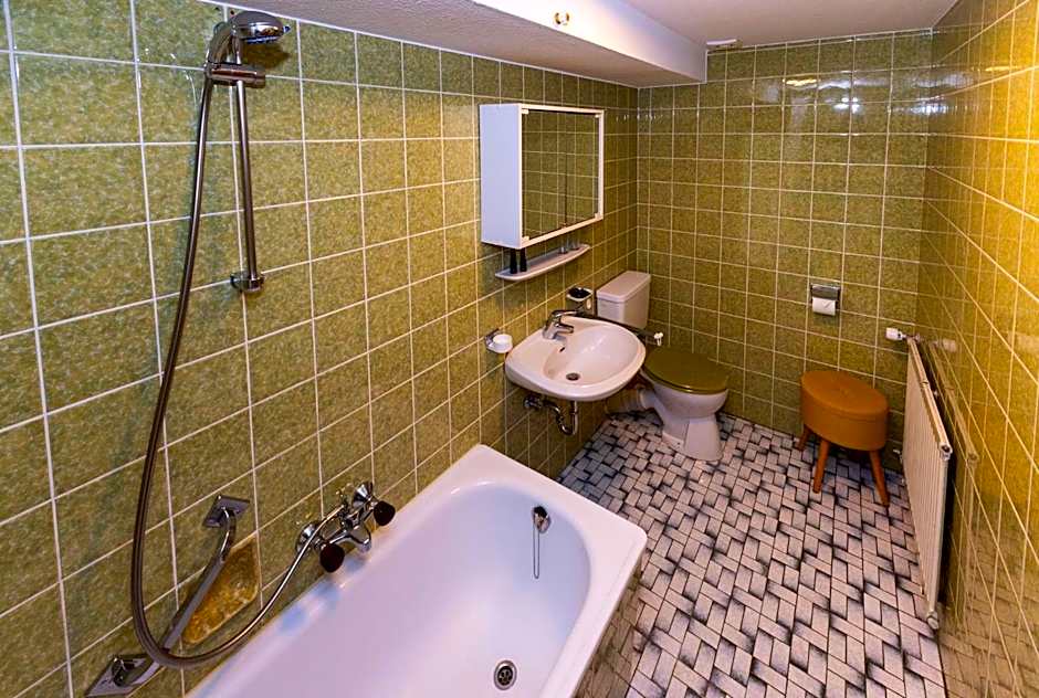 Goldiger Hirsch B&B mit Gemeinschaftsküche