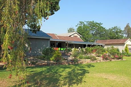 Itumeleng Guest House