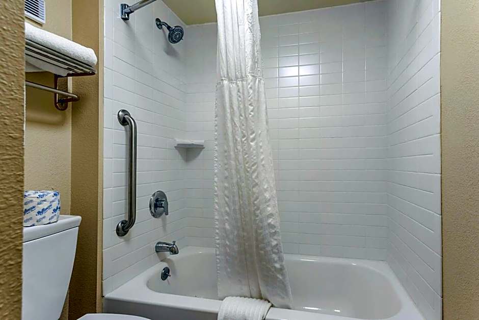 Comfort Inn & Suites Little Rock Airport