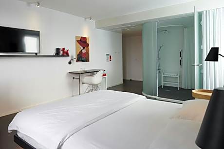 King Room - Accessible