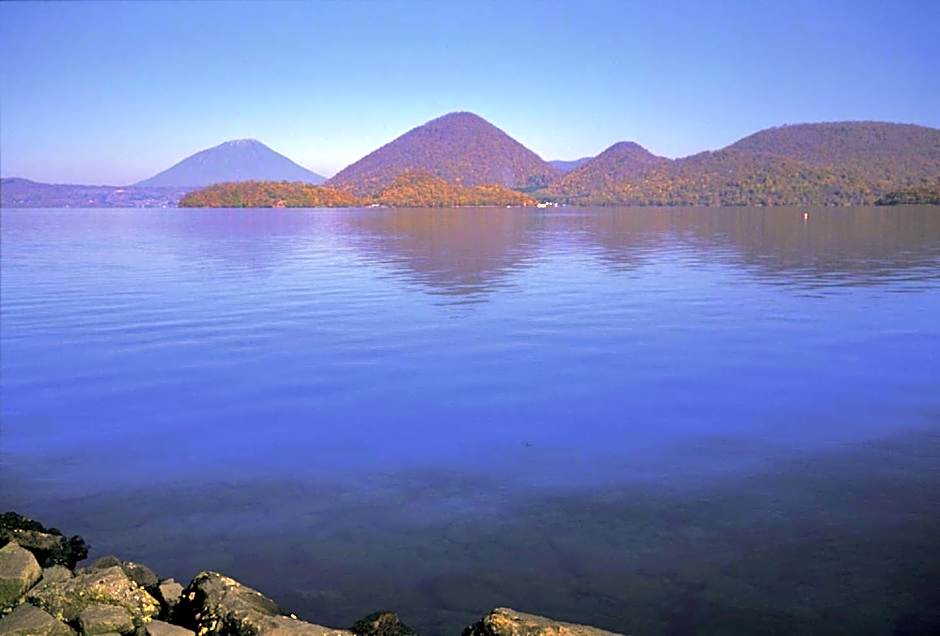 LAKE TOYA Logde SIGRA