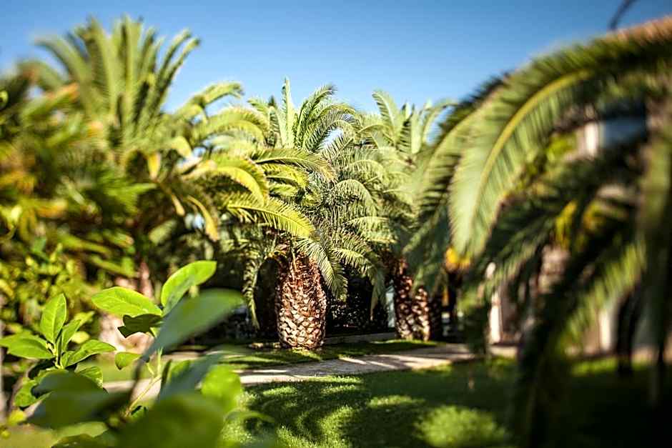 Finis Africae Hotel