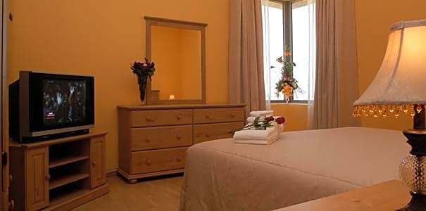 Le Royal Express Salmiya Hotel