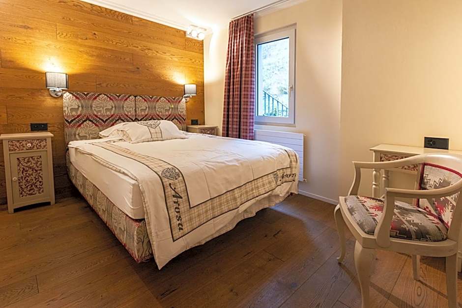 Home Hotel Arosa