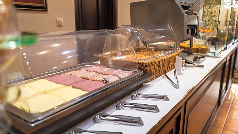 Dellas Boutique Hotel