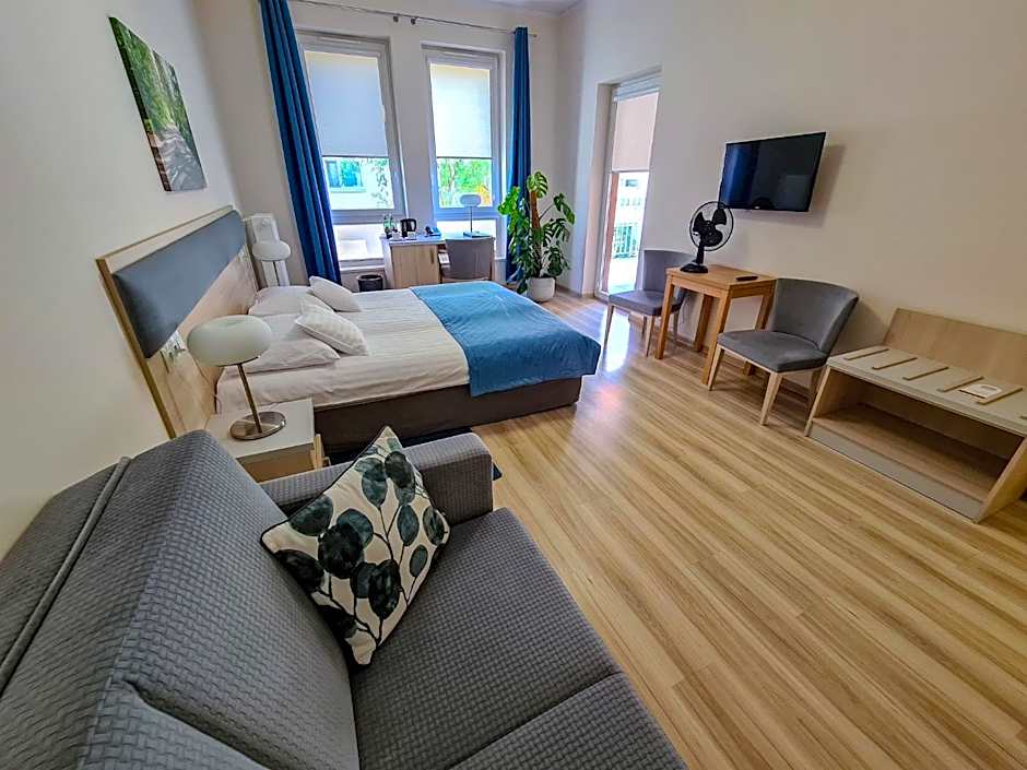 Antonińska Hotel & Apartamenty