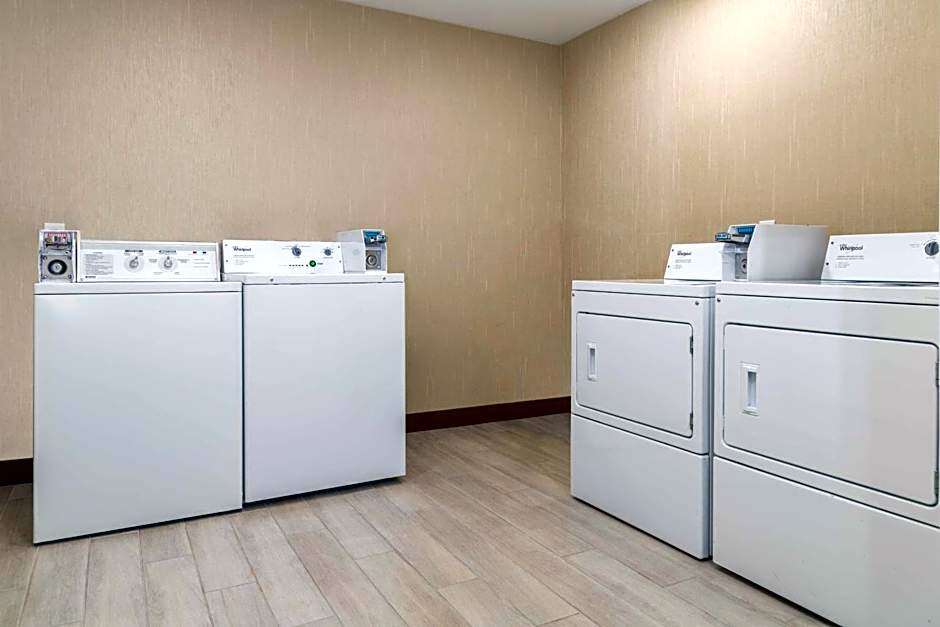 Hampton Inn By Hilton & Suites Sacramento - Cal Expo