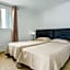 Duquesa Harbour Club Aparthotel