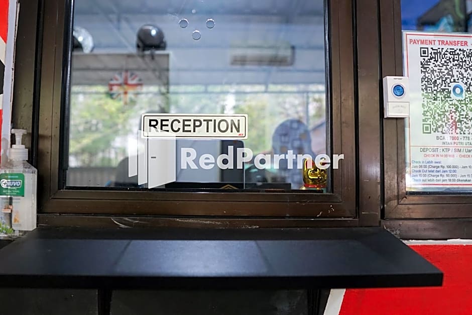 Cosmo Tanjung Duren Mitra RedDoorz