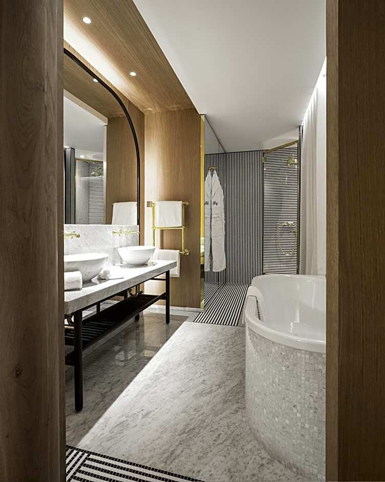 Hôtel Vernet Champs Elysées Paris