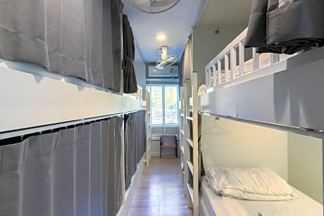 4 Bed Dormitory Room