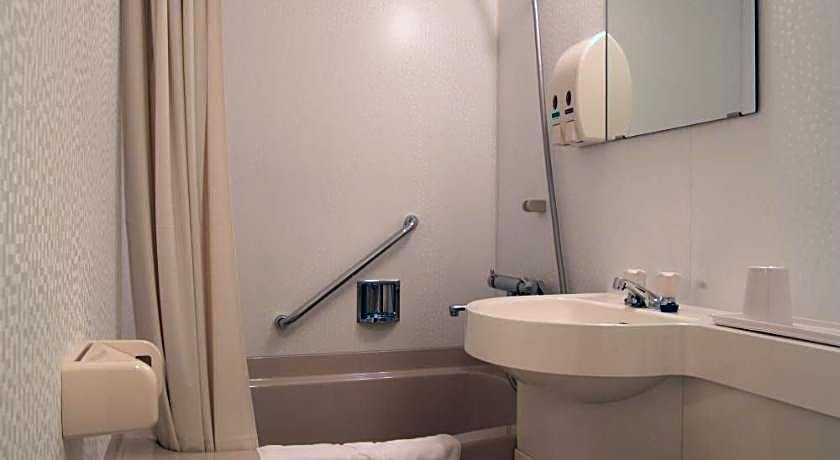 Life Inn Katsuta Station West