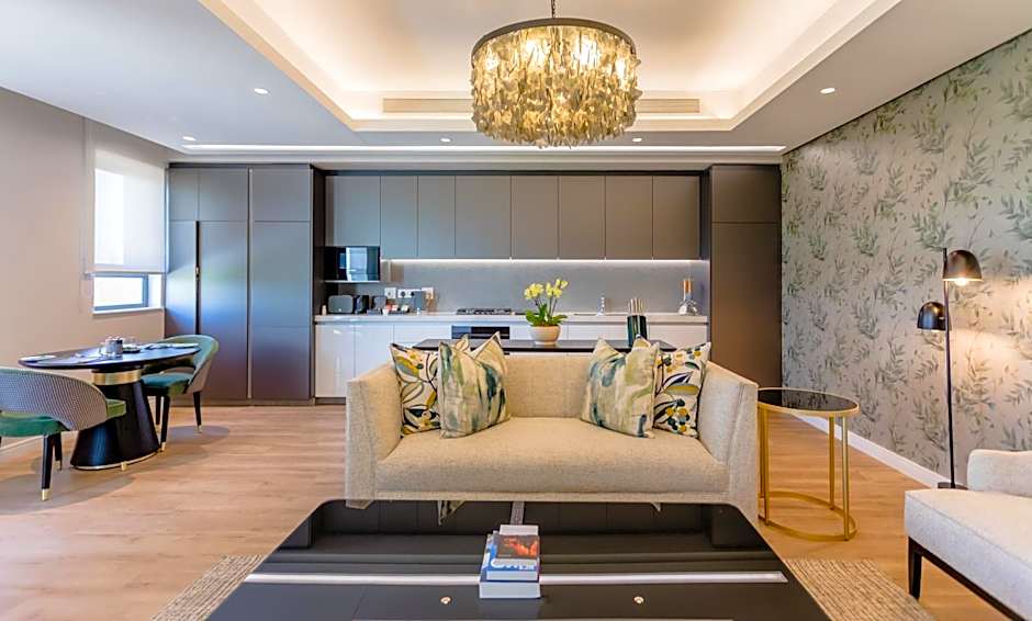 Steyn City Hotel by Saxon