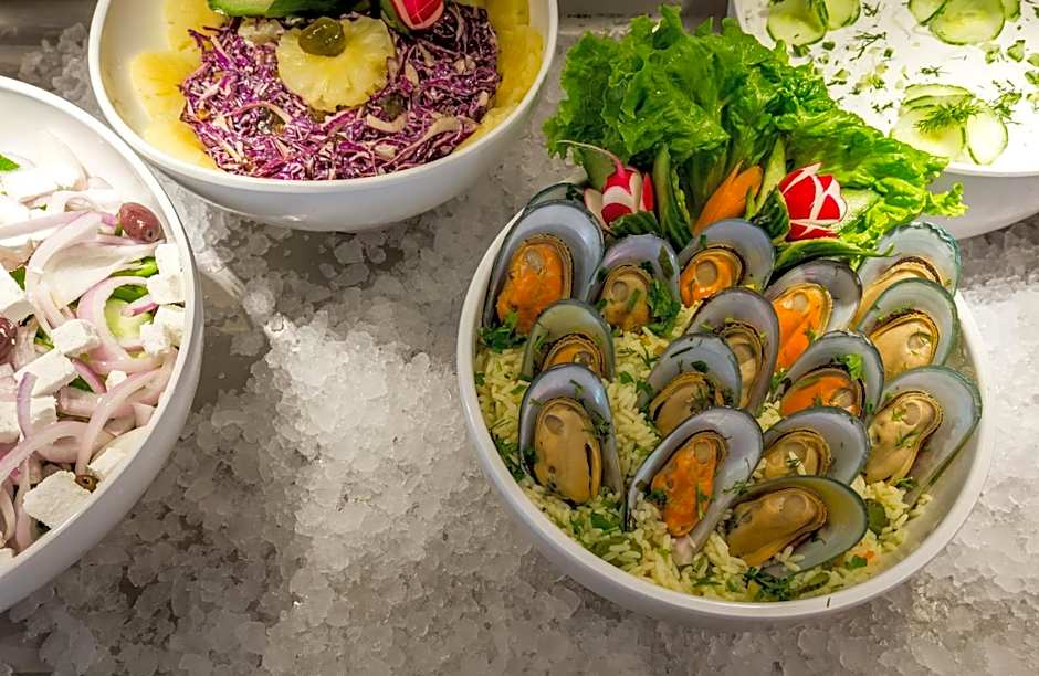 Acharavi Beach Hotel