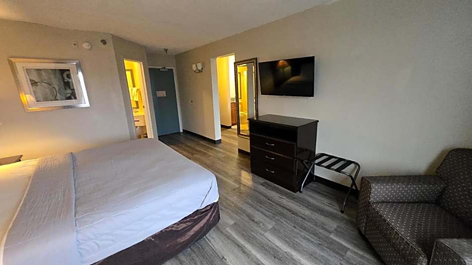 Copley Inn & Suites, Copley - Akron