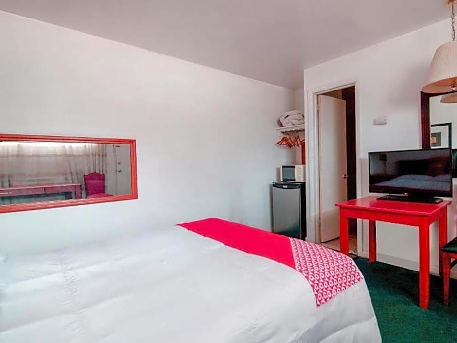 OYO Hotel Dalton PA I-81