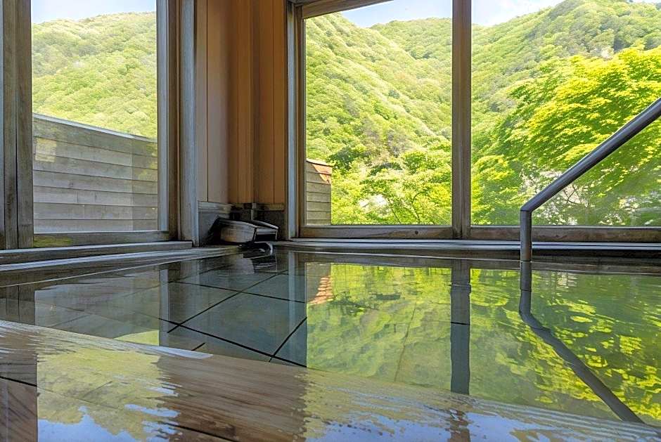 Ryokan Ginshotei Awashima