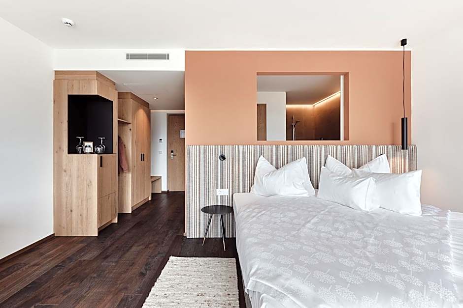 Haller Suites & Restaurant