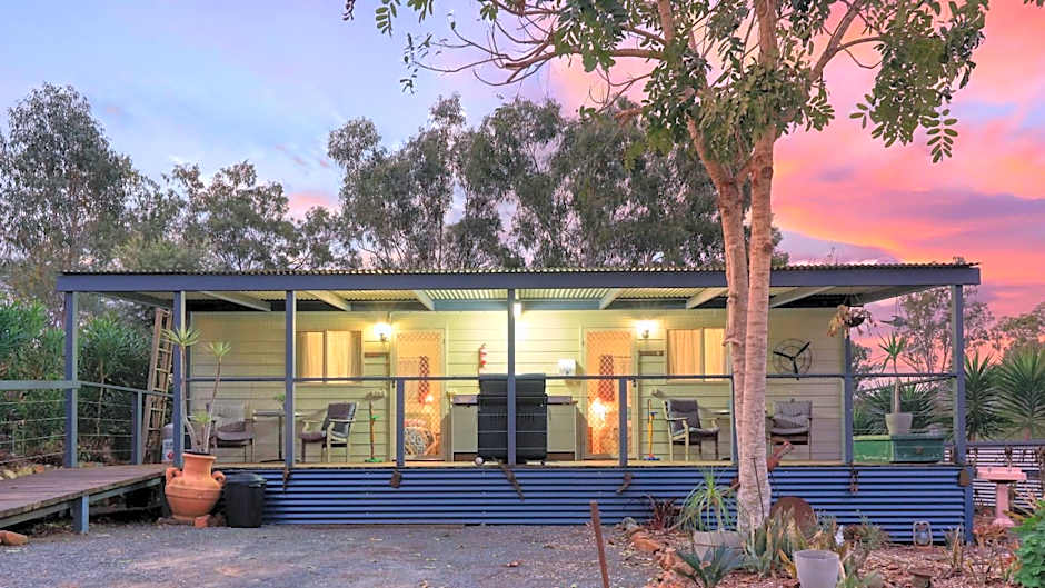 Silver Wattle Cabins