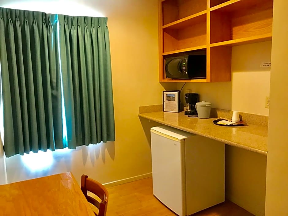 Sunrise Inn