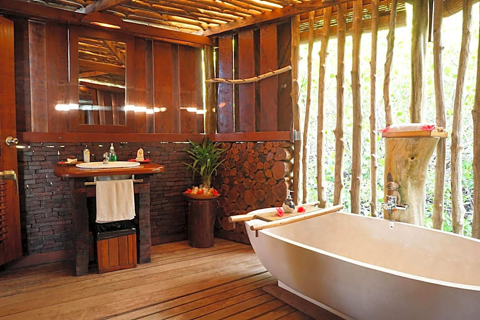 Raja Ampat Dive Lodge
