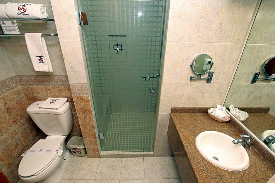 Hotel Colón Plaza Business Class