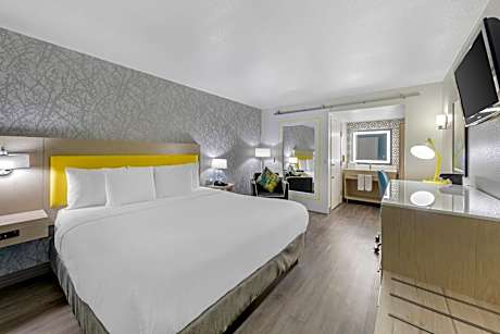 Hillstone Inn Tulare, an Ascend Collection Hotel