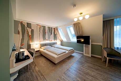 Comfort Triple Room
