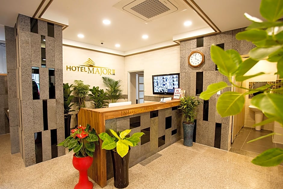 Major Hotel 2