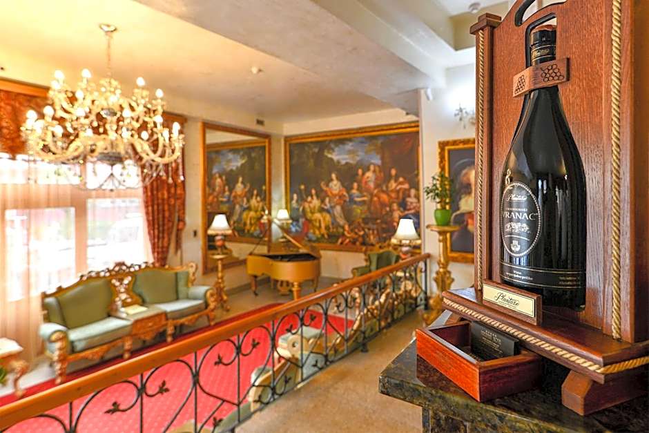 Premier Prezident Garni Hotel and Spa