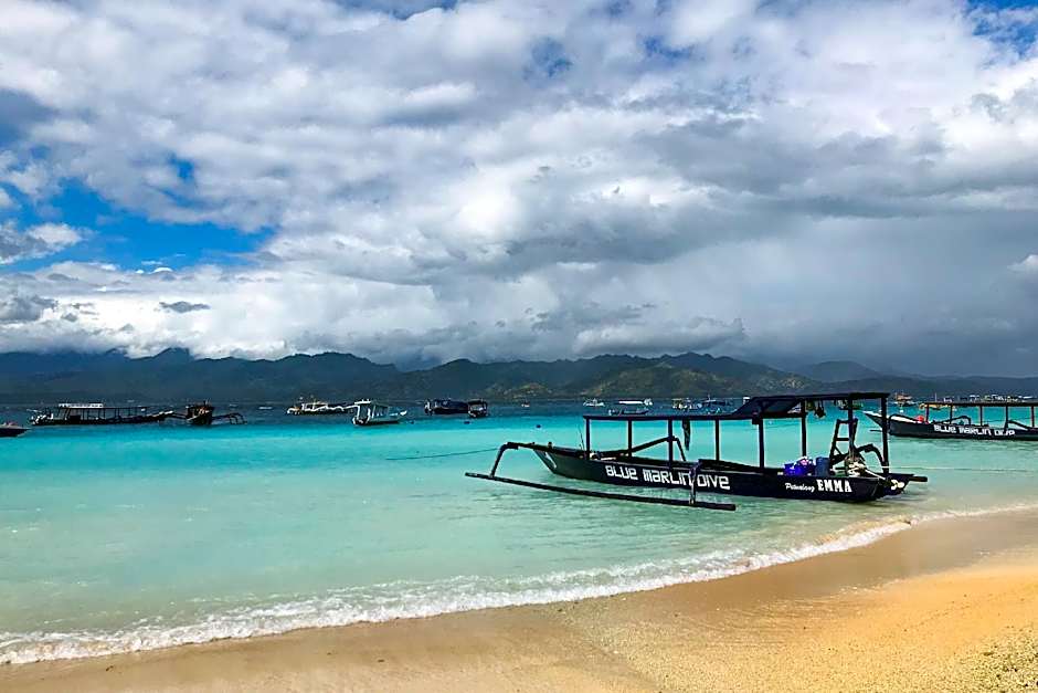 OYO 997 Ocean 2 Bungalows