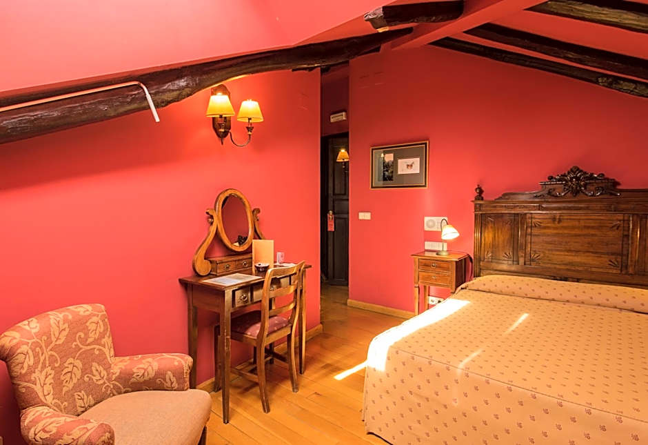 Hotel La Posada Regia