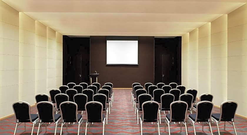 Four Points by Sheraton Qingdao, West Coast