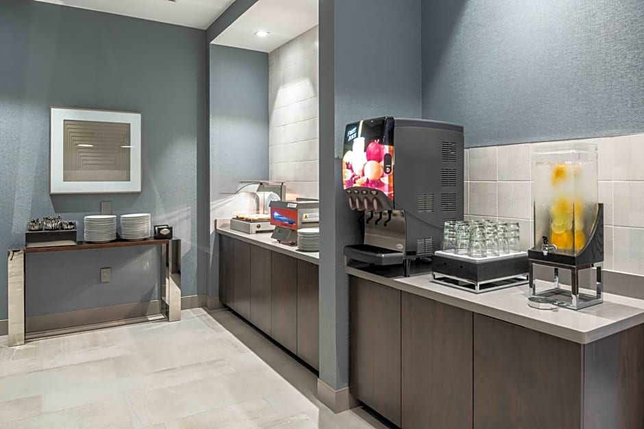 Holiday Inn Express Boston - Quincy By IHG