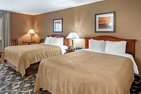 Queen Room with Two Queen Beds - Non-Smoking