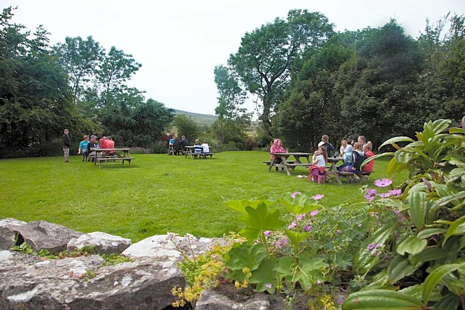 The Fat Lamb Country Inn and Nature Reserve