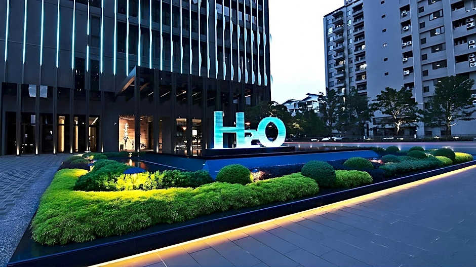 H2O HOTEL