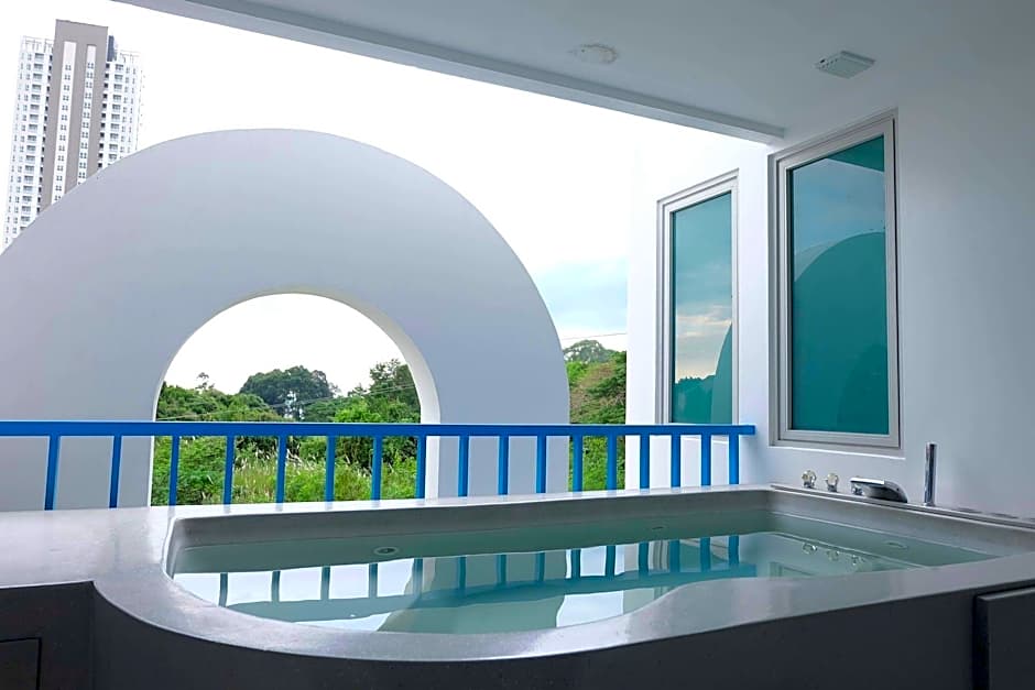 Costa Village Bangsaray