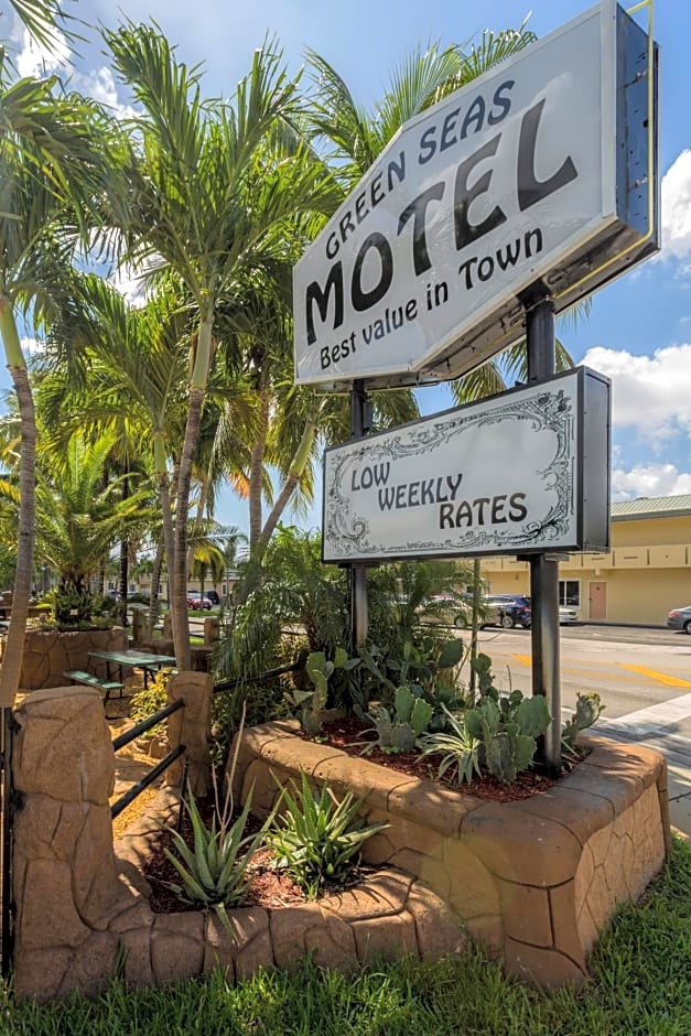 Green Seas Motel