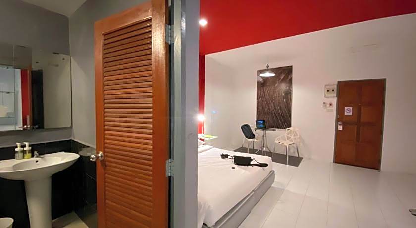 Sino @ Thungsong Hotel